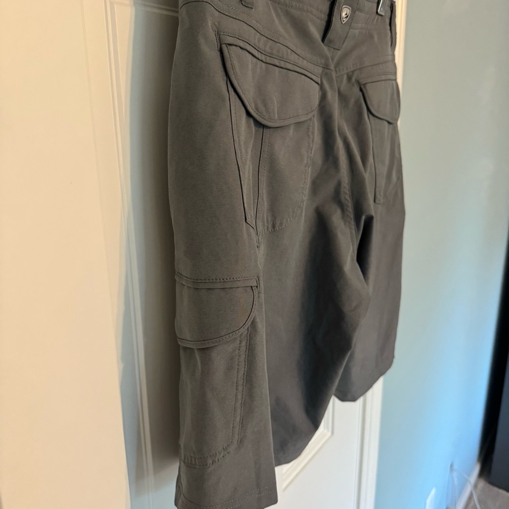 Kuhl Freeflex 10” Cargo Shorts Women gray hiking pockets grey long quick dry 8 - Picture 7 of 7